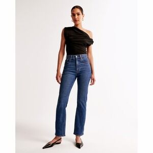NWT Abercrombie & Fitch Ultra High Rise Ankle Straight Jean 32 Dark Wash Blue